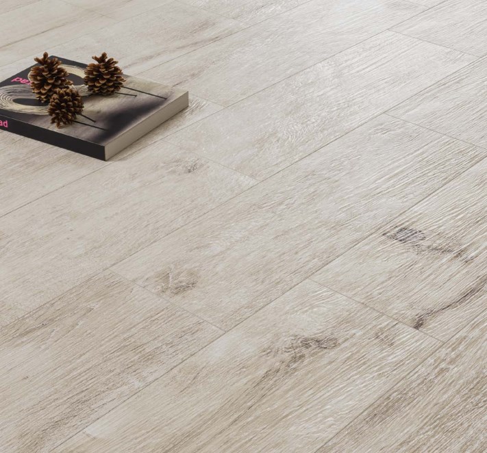 Керамика Gres Коллекция Ashwood Натуральная 02 Krem 20x60 см (1971) в интерьере