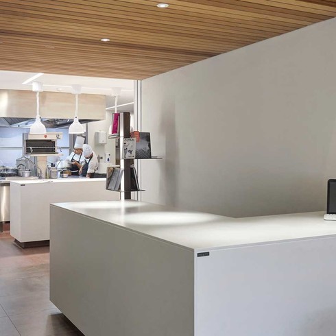 Neolith-Casa-Mar-chef-quim-casellas-07