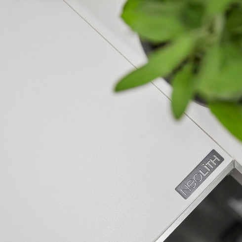Stromberg-with-neolith-02